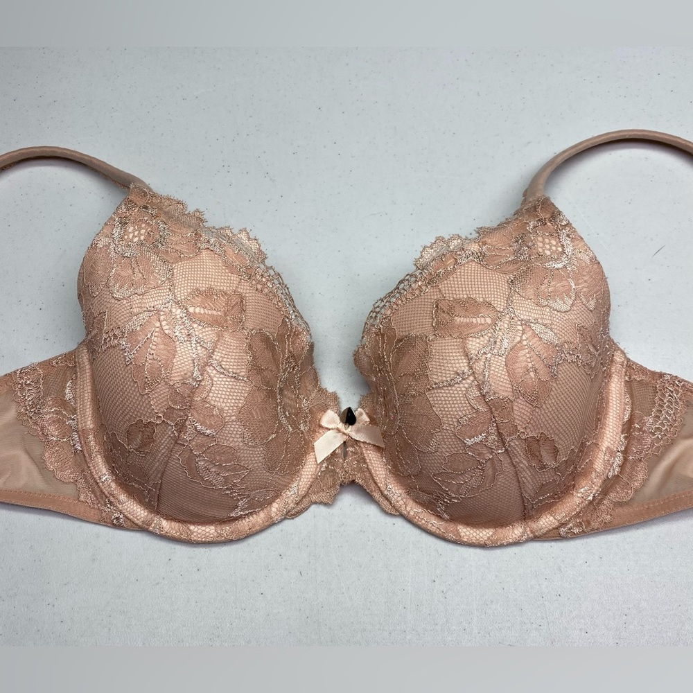 VS TAN Body by Victoria Lined Underwire, 34C *P1070